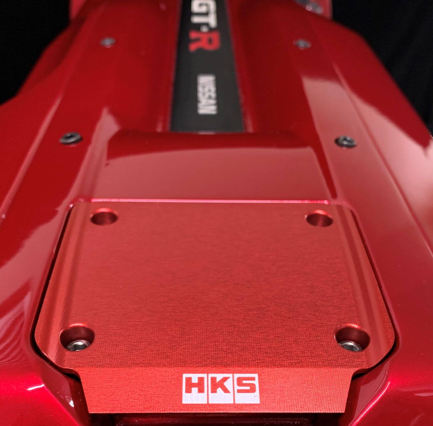 HKS 89-02 Nissan Skyline GT-R RB26 Cover Transistor - Red (22998-AN002)