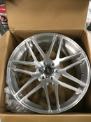 Forgestar X14 22x10 / 6x135 BP / ET30 / 6.7in BS Gloss Brushed Silver Wheel | F35820089P30 Scratch & Dent