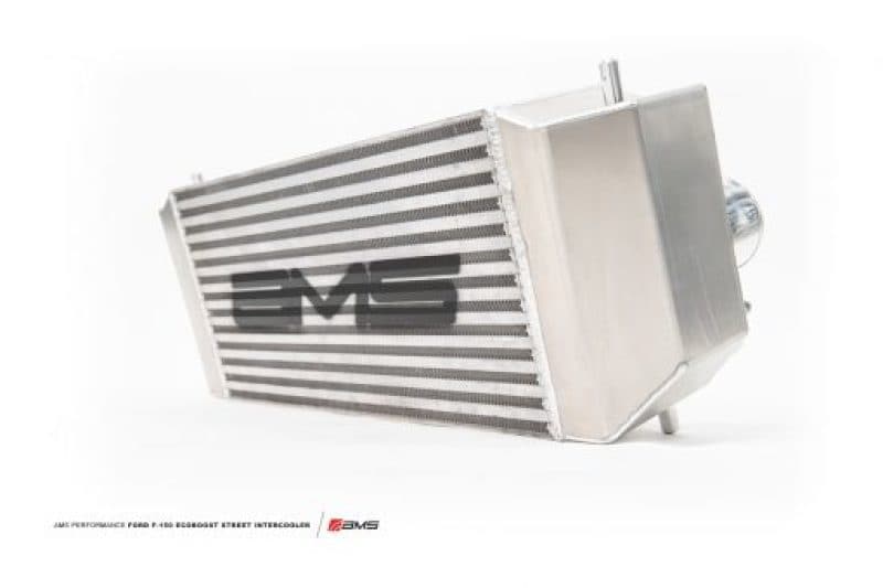 AMS Performance 2015+ Ford F-150 2.7L/3.5L / 17-19 Ford Raptor 3.5L 5.5 pulgadas de espesor Intercooler Actualización (AMS.32.09.0001-1)