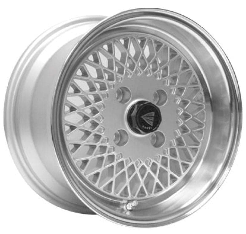 Enkei92 Classic Line 15x7 38mm Offset 4x114.3 Rueda plateada con patrón de pernos