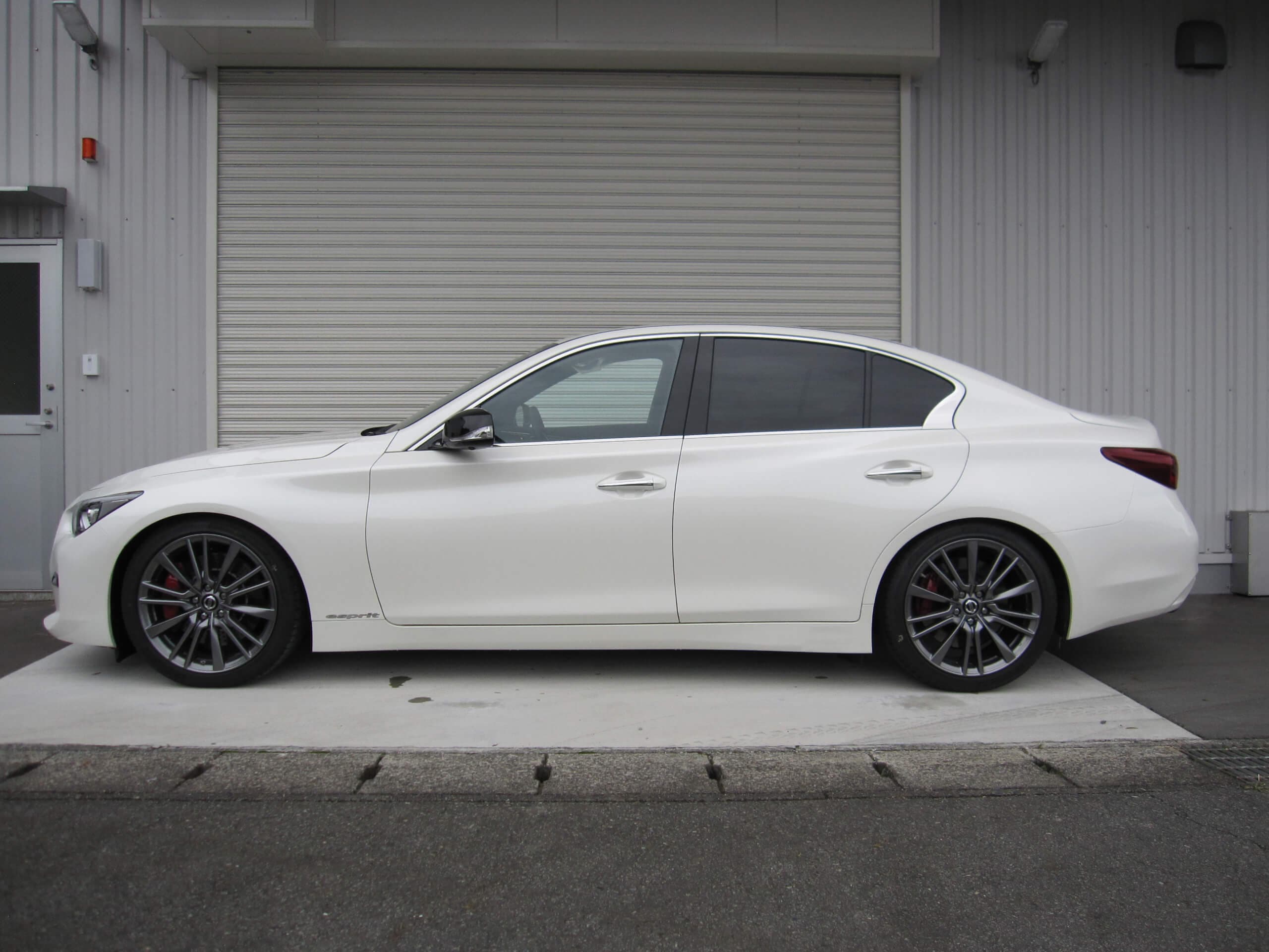 HKS 14-16 INFINITI Q50 HIPERMAX S RV37 400R