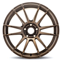 Gram Lights 57XR 18x9.5 +22 5-114.3 Rueda de bronce oscuro