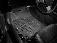 WeatherTech 16+ Toyota Tacoma Double Cab (solo Auto Trans) Revestimiento del piso delantero - Negro