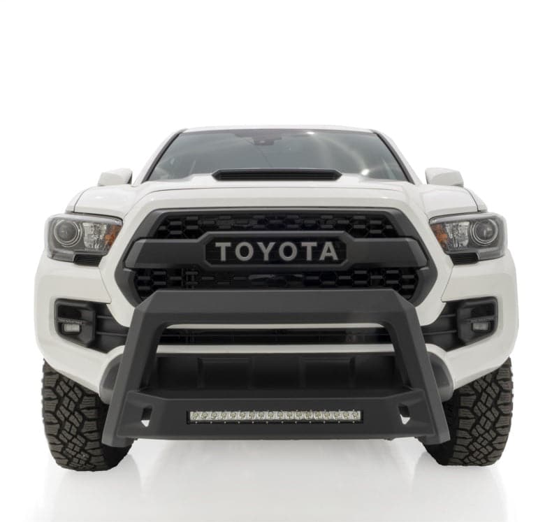 Lund 16-17 Toyota Tacoma Revolution Bull Bar - Negro