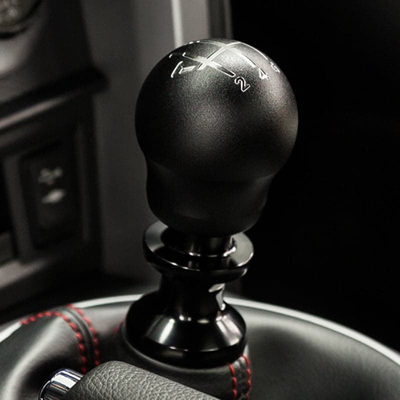 Raceseng Contour Shift Knob (Grabado Puerta 1) Adaptador M12x1.25mm - Textura Negra