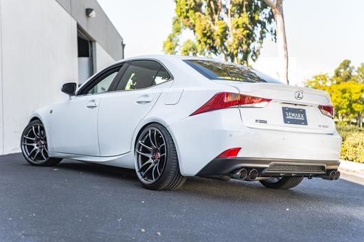 Observación Escape con eje trasero de pared simple para Lexus IS200T / IS300 / IS350 RWD AWD 2017+